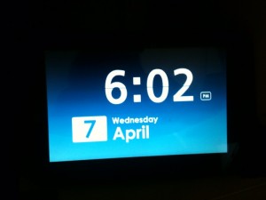 photo(2) Joggler clock